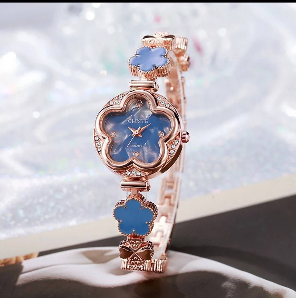 Montre Fleur Élégante pour Femme – Bracelet Doré Rose 🌸⌚